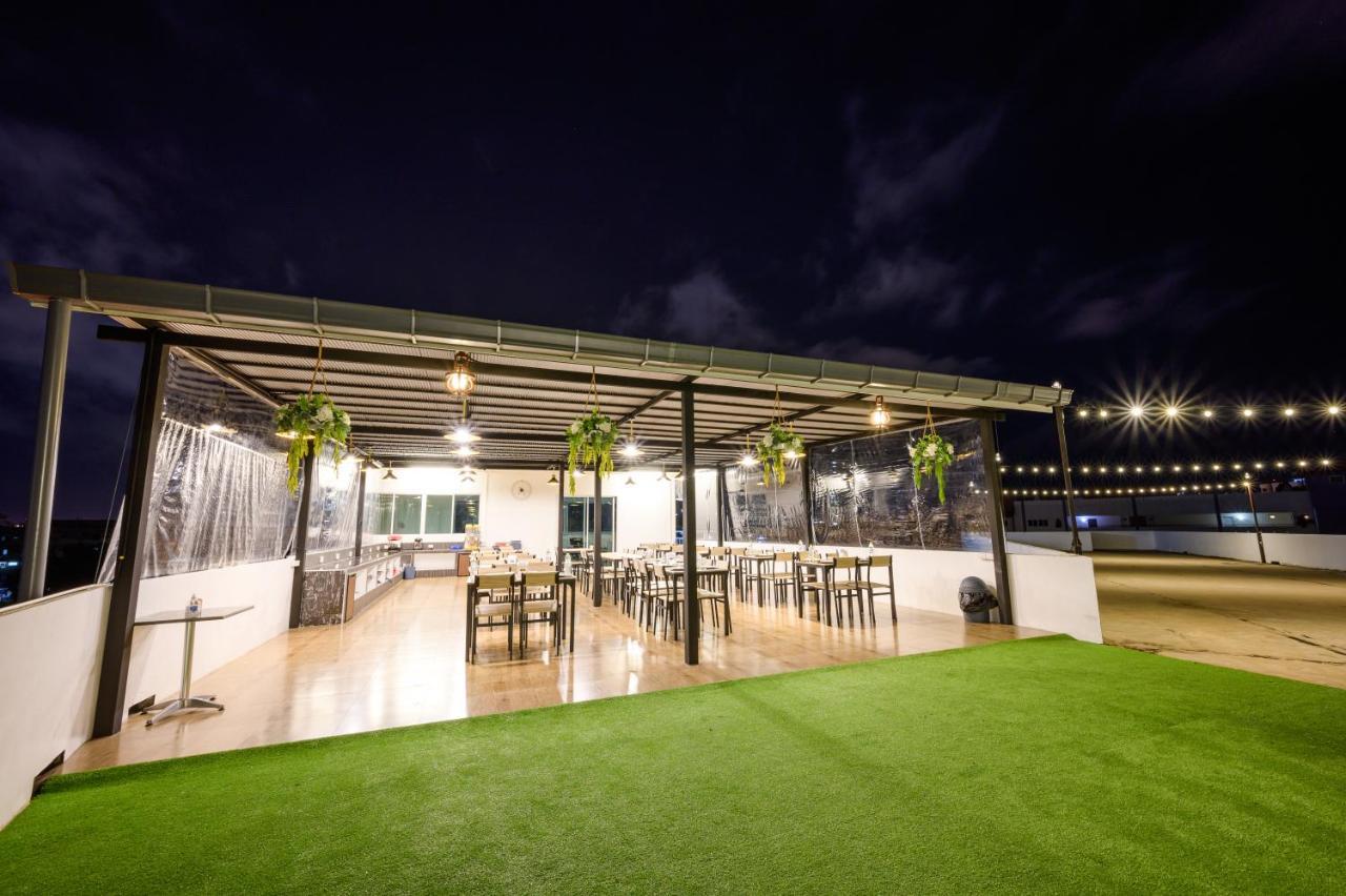Cozy Resort, A Boutique Hotel Pattaya Exterior foto