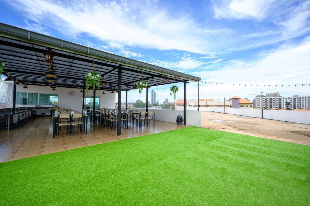 Cozy Resort, A Boutique Hotel Pattaya Exterior foto
