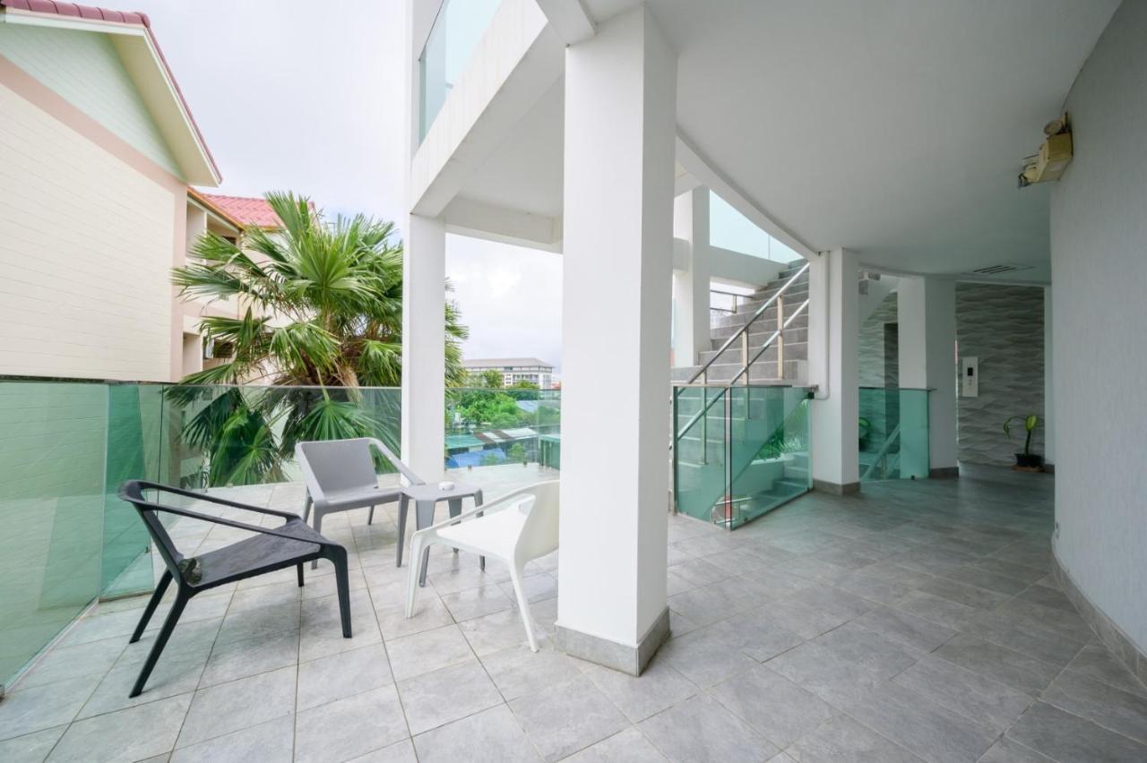 Cozy Resort, A Boutique Hotel Pattaya Exterior foto