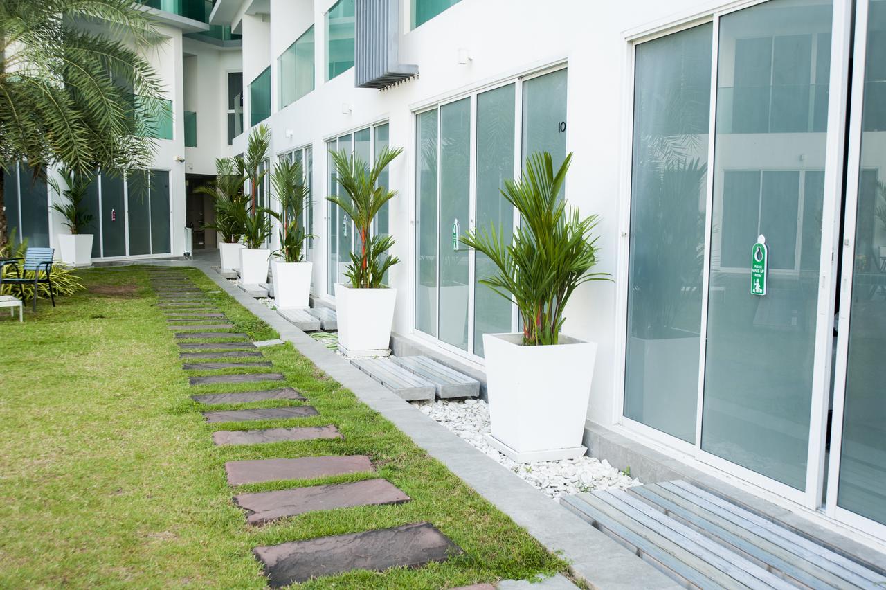 Cozy Resort, A Boutique Hotel Pattaya Exterior foto